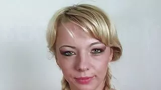 Blonde shows pink pussy