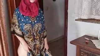 Big ass Muslim fucked in Spain