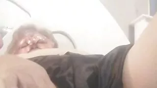 Unfaithful married mature sends hot videos to her lover from another country