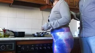 Big Tits Amateur StepMom Gives Rimjob To 18 Year Old Stepson