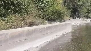 Omg! Pervert MILF Took a Dildo to the Beach! She Peed and Swam! Jumped on the Dildo, Cum!