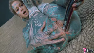 Anuskatzz Shoves A Stainless Steel Dildo Up Her Ass