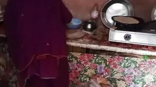 Pakistan girl chicken hareem shah