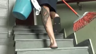 Sertanejo Ate the Maid at the Hotel