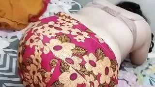 The stepson was addicted to playing games so how did the stepmom cure her stepson,s gaming addiction?