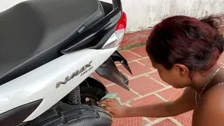 My neighbor is cleaning her motorcycle and she doesn't have money to pay me so I fuck her