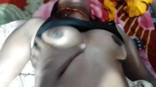 Apni bhabhi ko mana kar PeLa raat mein Pura Maja Liya