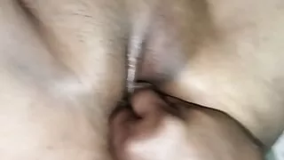 Mere dost ki mummy ki chut chati or char ungli dalkr unki chut ki aag mitai