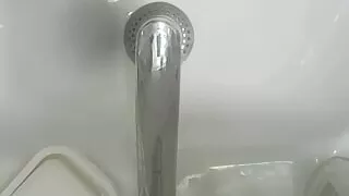 I fuking wake up and i do a handjob