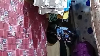 Mag pa lubot daw si Reyna kantotin mo na ako.