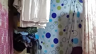 Ang Reyna ng kalaswaan gusto na pud mag pakantot