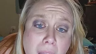 Dirty mommy strips and cums