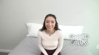 This 4 9 85 Pound Latina Teen With Amazing Tits Gives A Sloppy Bj