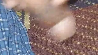 Apne home me mustbration karte huye