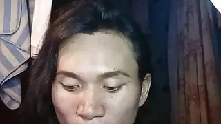 Mag jajakol napud unya si Reyna pag abot gikan sa San Pedro Davao