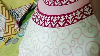 Aunty vayile eduppu after drinking alcohol