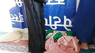 2 Muslim clothes seller girl sex with Hindu boy he hard fucked two Muslim girl hard sex pussy and anal sex big Bobs pussy and an