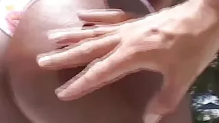 As a Great Cock Pleaser the Black Babe Has No Troubles with Handling a BBC