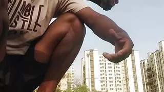 Ladhka na bhabhi ko Dekh or land khada ho gaya