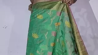 Saree wearing