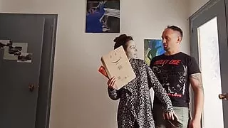 The Amuzoon Delivery Boy