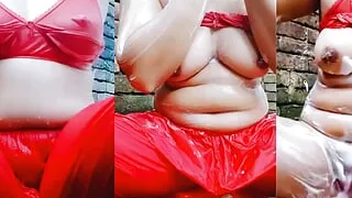 Open red salwar kameez at bath time. Pretty girl showing boobs and juicy pussy when she is bathing.