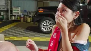 Brunette Chinese girl Xian'erai with perfect body moaning while having hardcore sex.