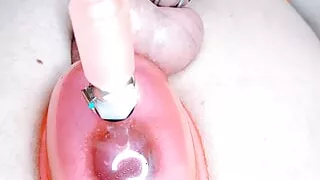 Erika Oak Pumps Her Asshole