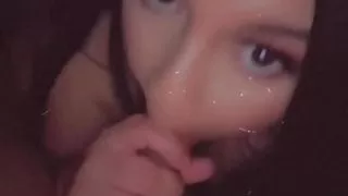 latina girlfriend  sucking dick gets a facial