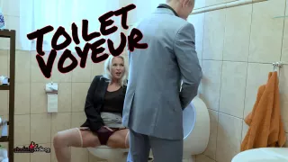 Toilet voyeur starring Kathy Anderson