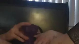 Pawg moaning and squirting