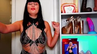 Vends-ta-culotte - An amateur porn actress gives a preview of her sexy videos