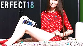 Perfect18 Tall Skinny Ellis Baileys Masturbates while Reading