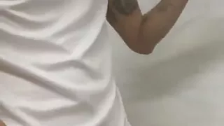 Gay viet nam suc in toilet 2