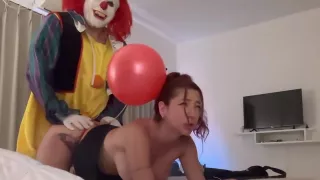 Payaso Loco Se Coge A Noah Pells Y Cuchi Laino