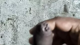 ne behen ko dekha nangi fhir bathroom me ja kr kiya apne lund ko sant