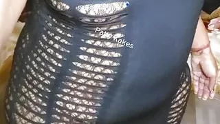 Butt Whorship giggling anx flexing