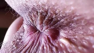 ???? Have you've seen these BIG NIPPLES before? They're awsome as her pritty close up anal