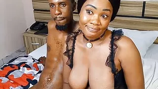 Beautiful Big tits Milf is Gonna Tap Out