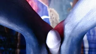 I fucked neighbor's tight pussy and cover her feet with cum!