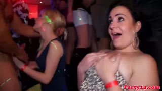 European Amateur Cocksucking On Dance Floor