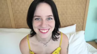 This Teen Cocksucker Is 18 With Braces And Long Legs