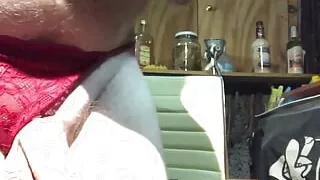 Wanna hold my sexy cock