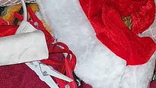 My hungry pussy's tweezer love caught me..:)