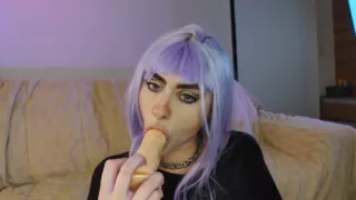 Alice In Dickland - Amateur Girl Wanted To Give Blowjob