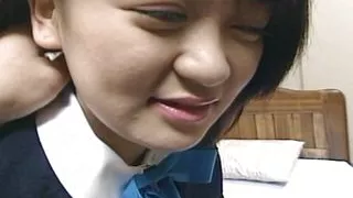 Hot Japanese schoolgirl likes getting fingered