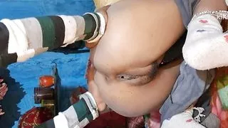 Dost ne Ghar bulakar Apne dost ki biwi ko ghodi banakar choda raat bhar