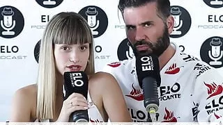 Sofi Fernandez 18yo Show Her Ass In The Spicy Room