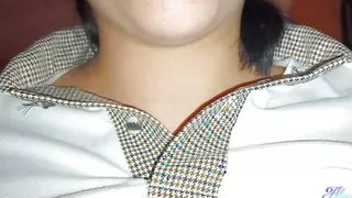 BUSTY COED MOANING LIKE A BITCH RIDING DADDY&#039;S THICK COCK!