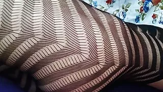 Horny femboy play with his asshole till he cum on hemself